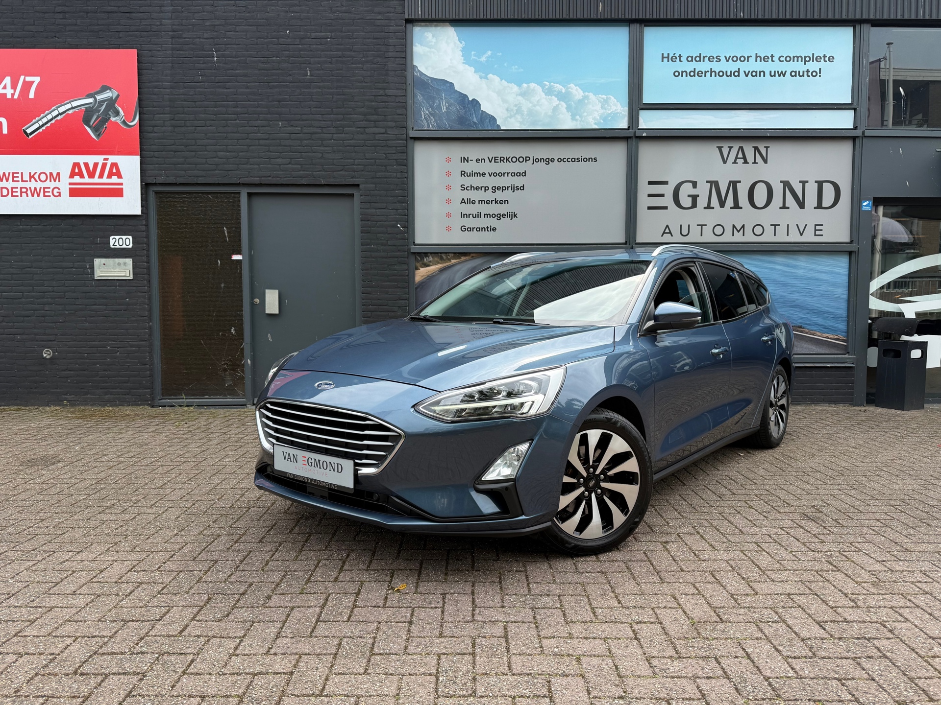 Ford Focus Wagon 1.0 EcoBoost Titanium Business 45469923-0.jpg | Van Egmond Automotive