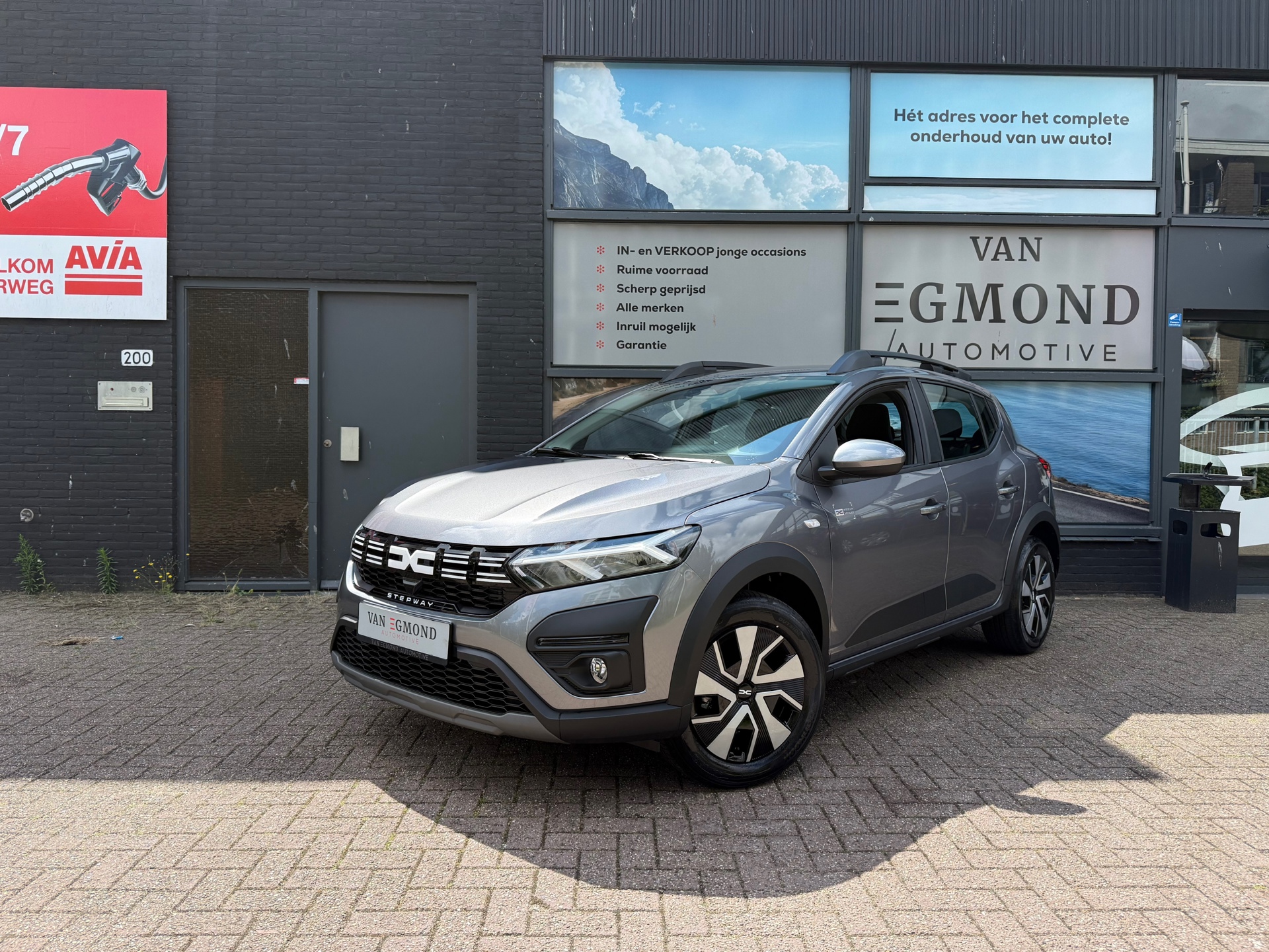 Dacia Sandero Stepway 1.0 TCe 90 Extreme 46561403-0.jpg | Van Egmond Automotive