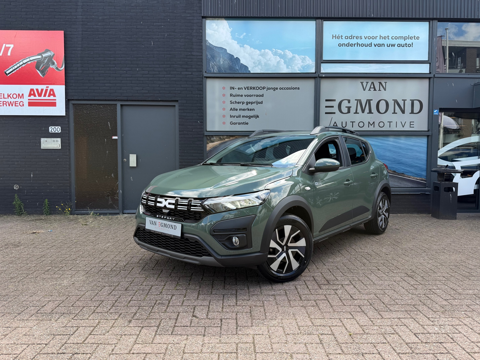 Dacia Sandero Stepway 1.0 TCe 90 Extreme 46561547-0.jpg | Van Egmond Automotive
