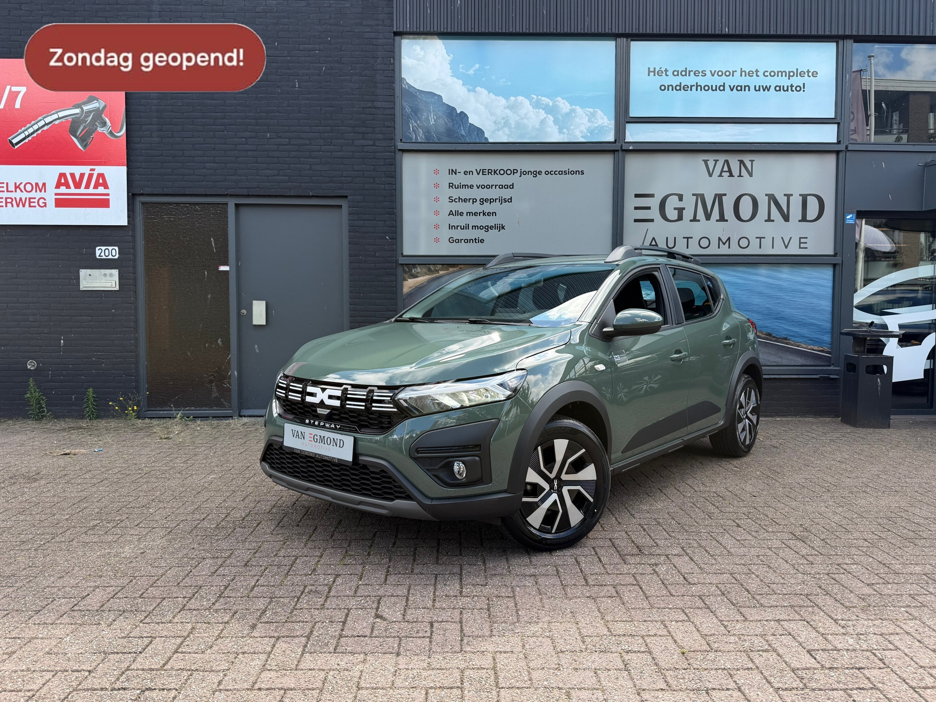 Dacia Sandero Stepway 1.0 TCe 90 Extreme 46561547-0.jpg | Van Egmond Automotive