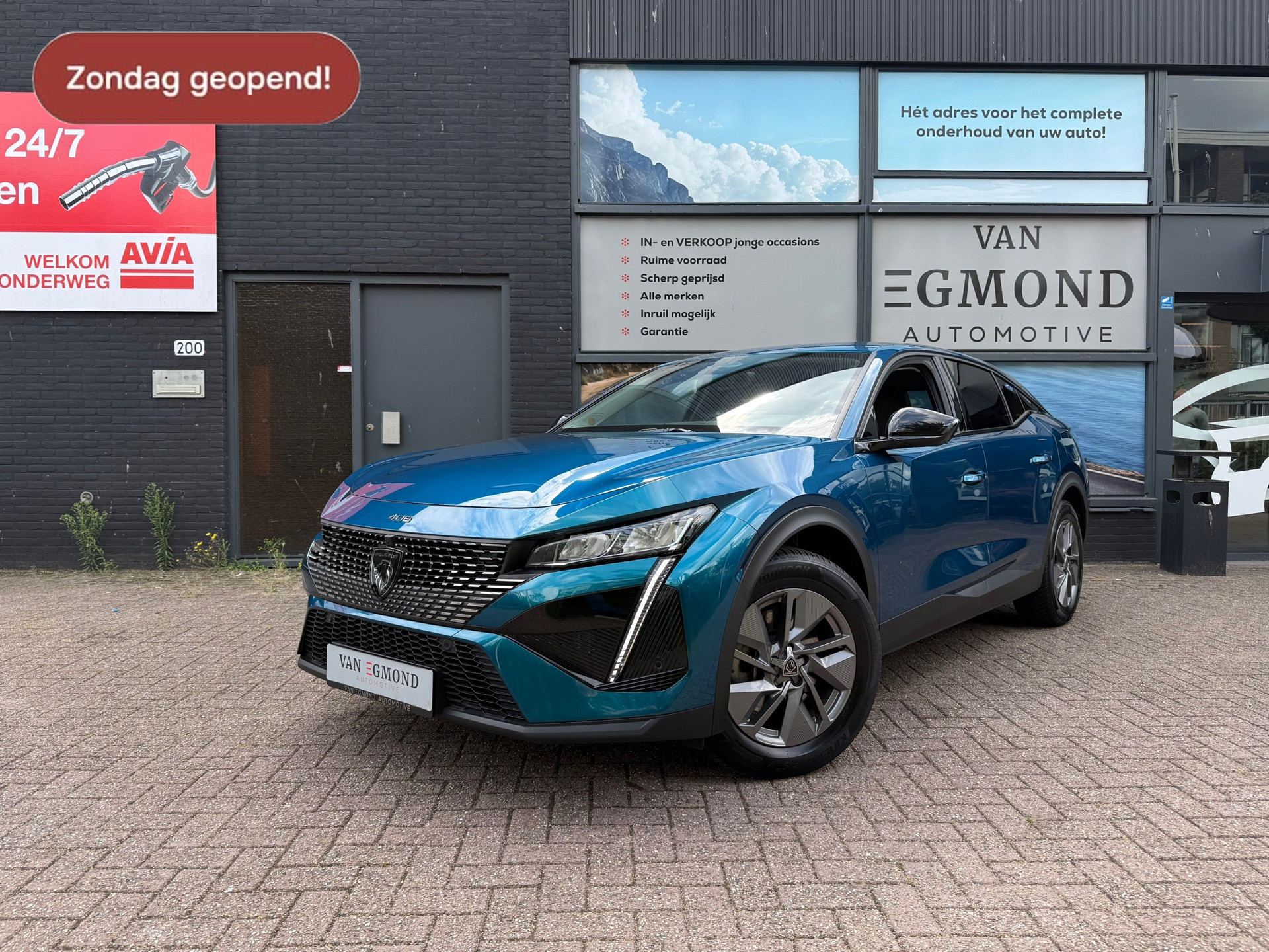 Peugeot 408 1.6 HYbrid Allure 180pk Plug-in 46920126-0.jpg | Van Egmond Automotive