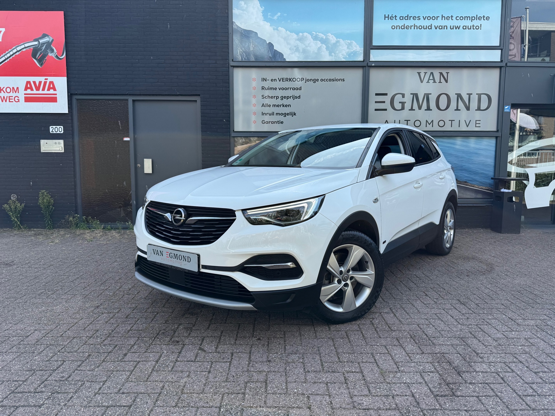 Opel Grandland X 1.6 Turbo Plug-In Hybrid 4x4 Business Elegance 225PK 47183015-0.jpg | Van Egmond Automotive