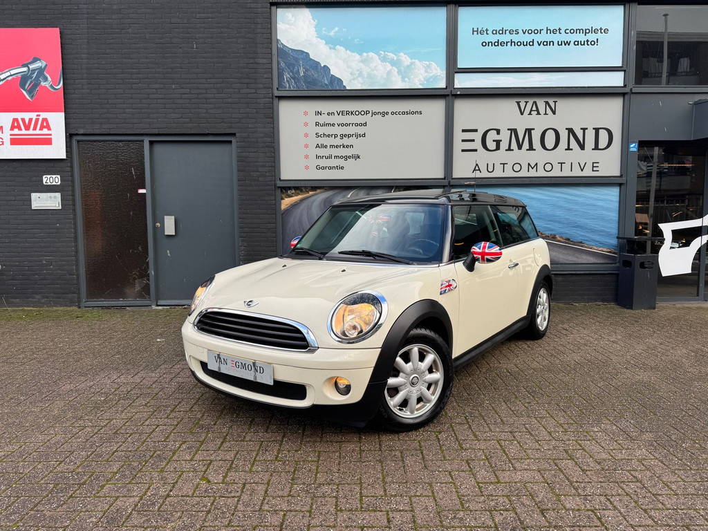 MINI Clubman Mini 1.4 One Anniversary MK II 50358295-0.jpg | Van Egmond Automotive
