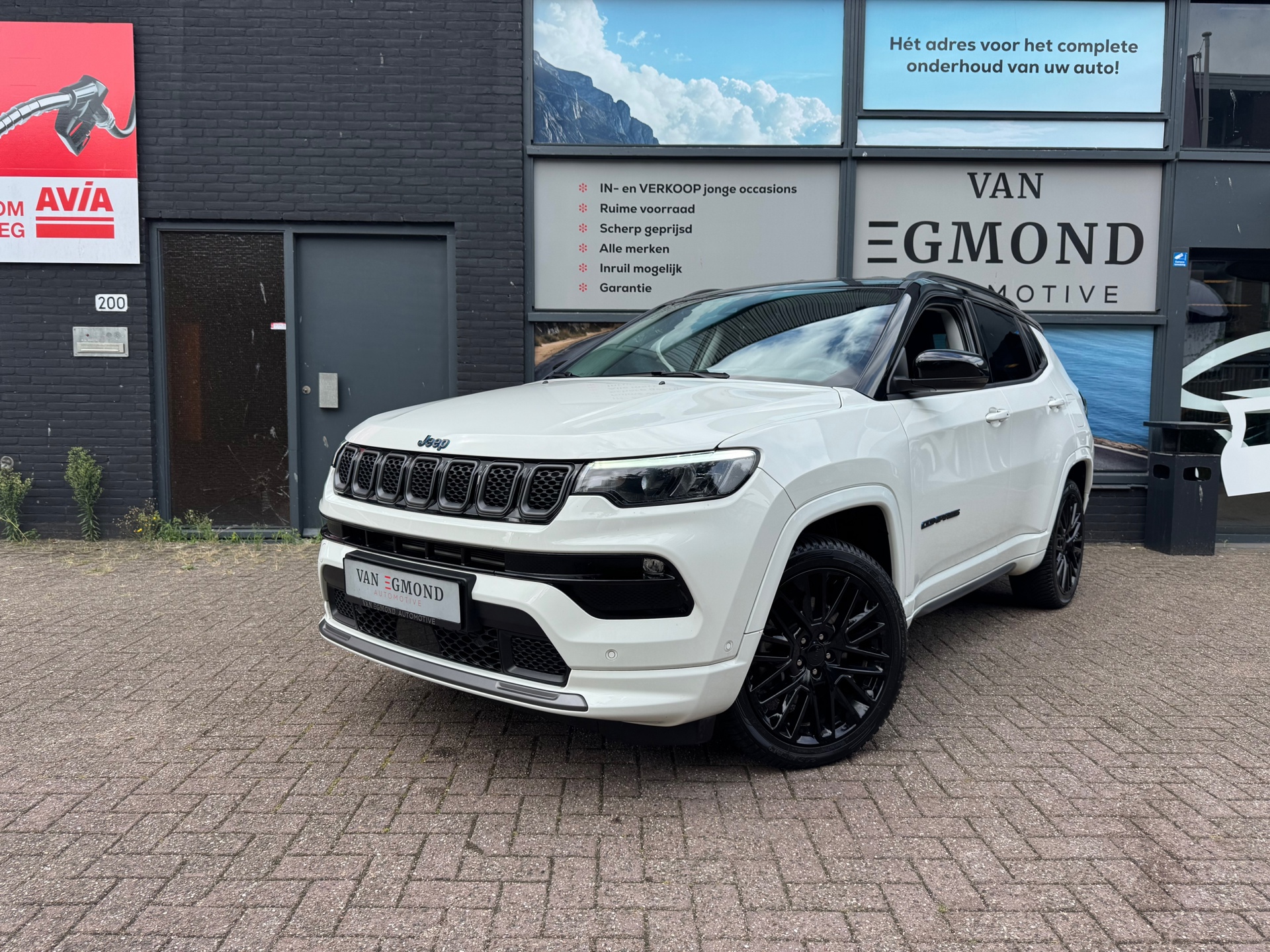 Jeep Compass 4xe 240 Plug-in Hybrid Electric S 47071661-0.jpg | Van Egmond Automotive