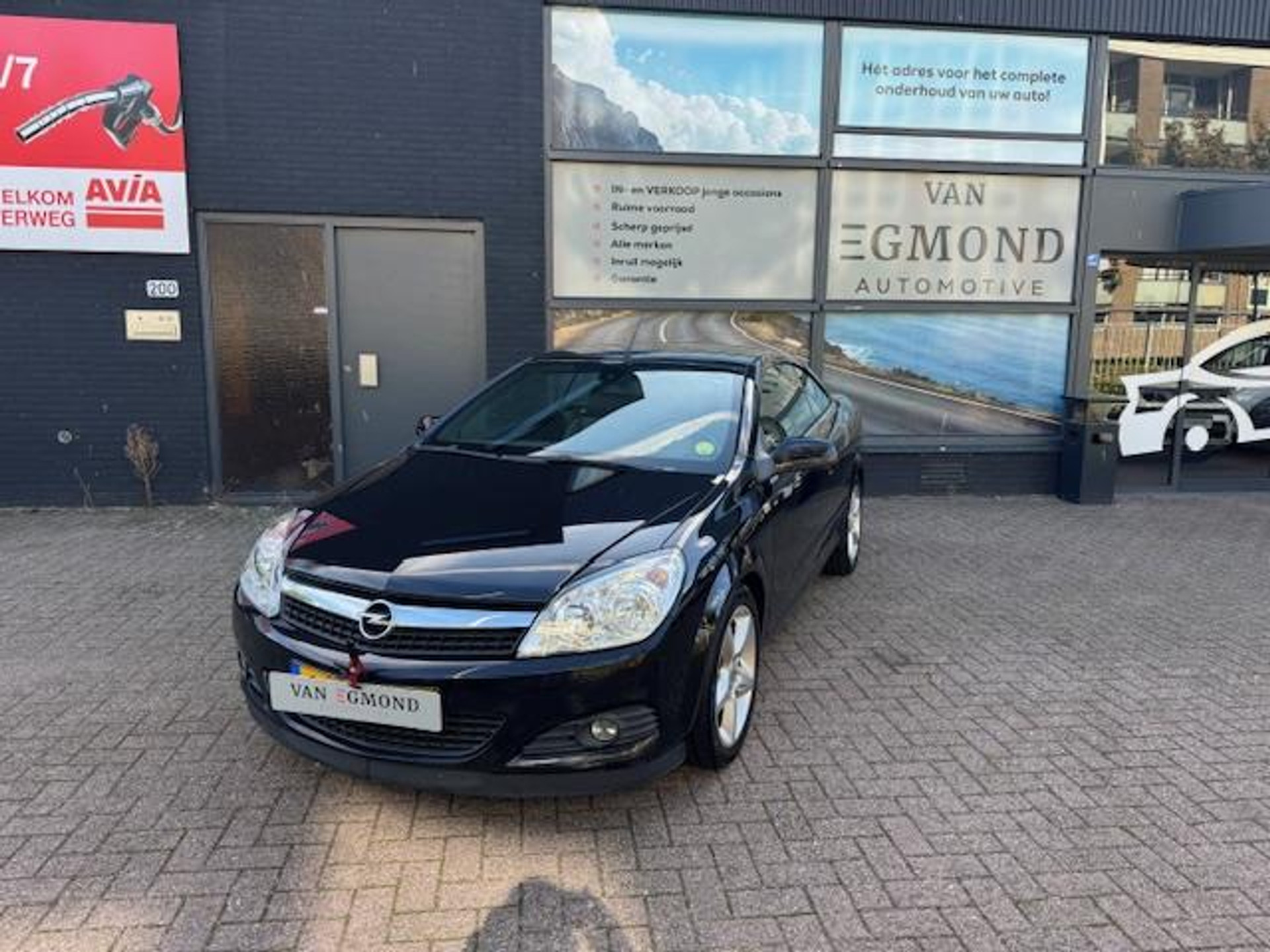 Opel Astra TwinTop 1.8 Temptation 47866550-0.jpg | Van Egmond Automotive