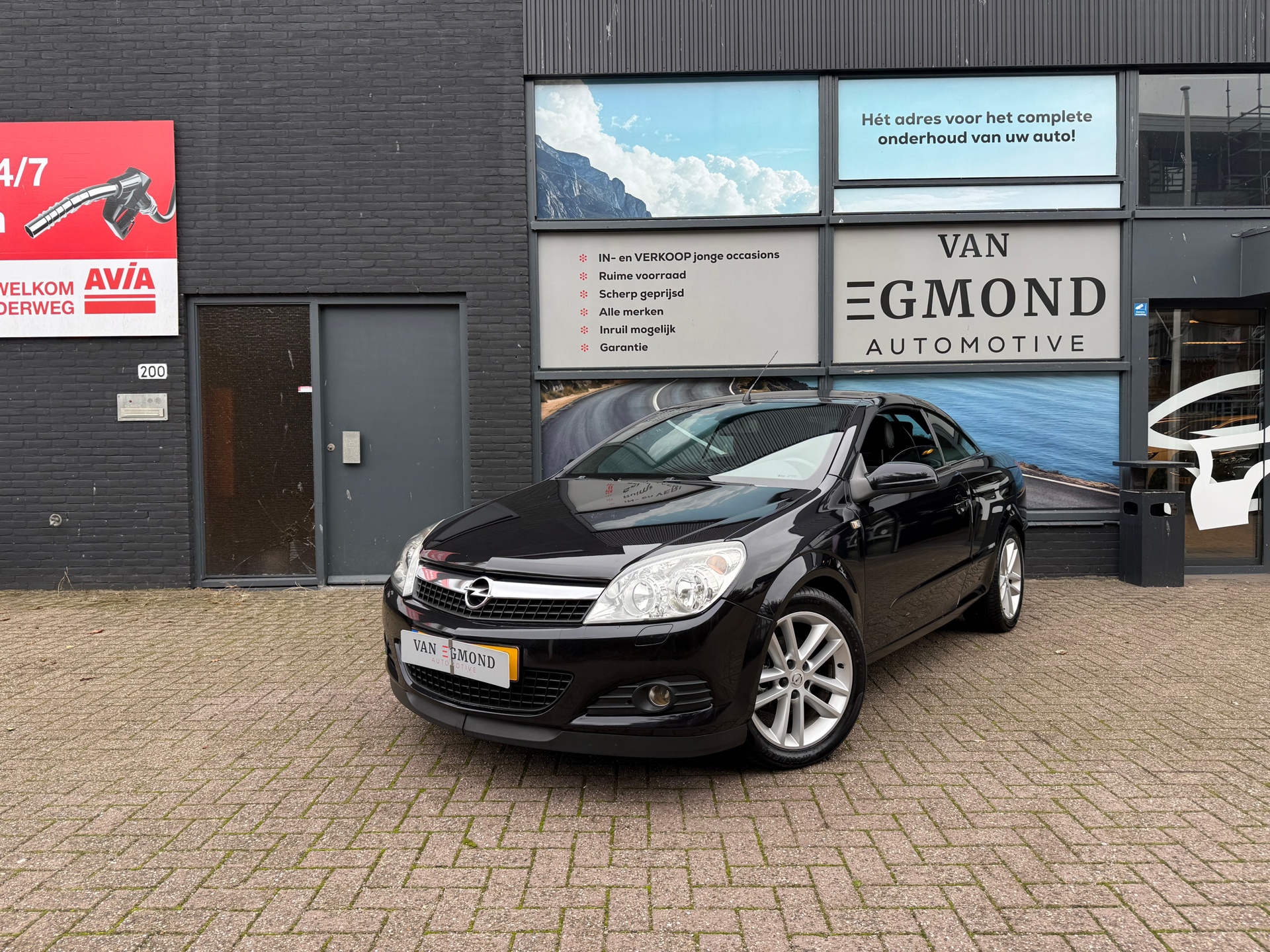 Opel Astra TwinTop 1.6 Temptation 48326125-0.jpg | Van Egmond Automotive