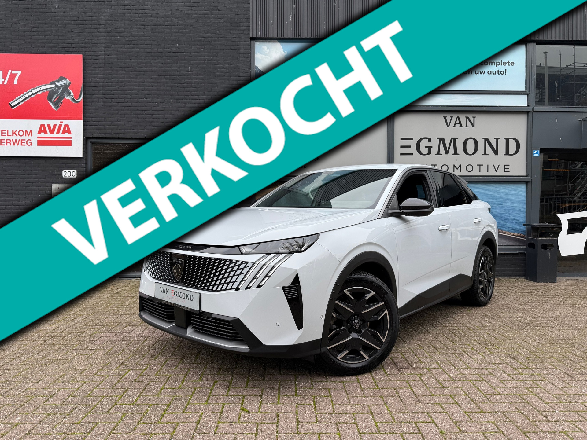 Peugeot 3008 1.2 Hybrid 145 Allure 48405852-0.jpg | Van Egmond Automotive